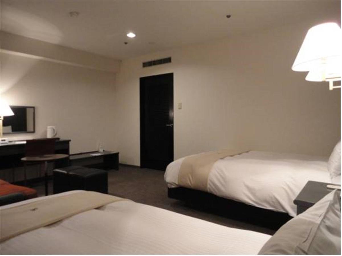 Green Rich Hotel Nishitetsu Ohashi Ekimae Фукуока Экстерьер фото